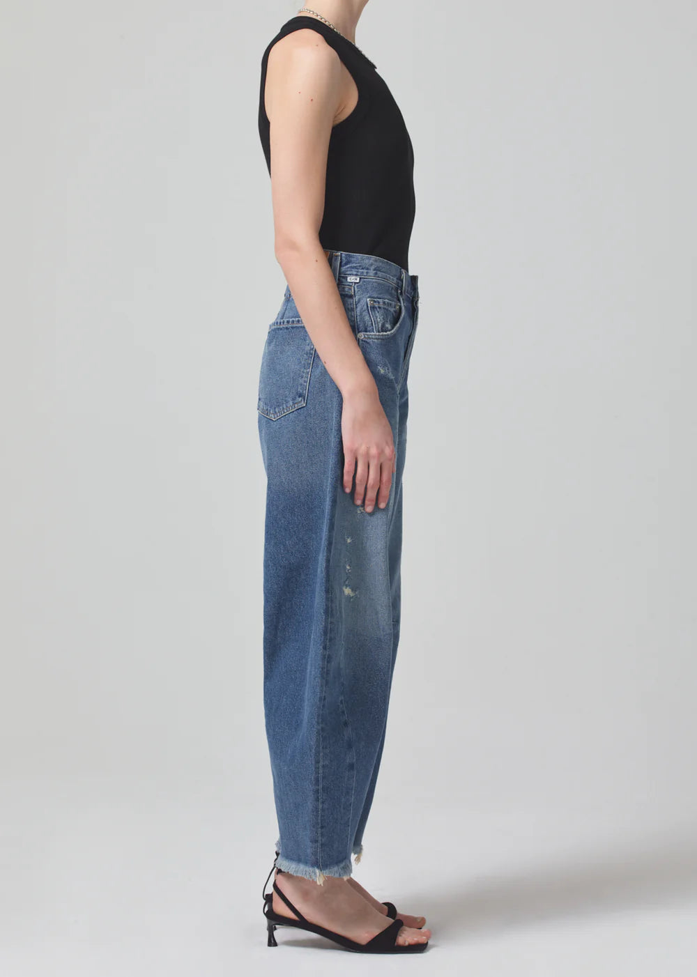 Horseshoe Jean ~ Magnolia – Chic Streets